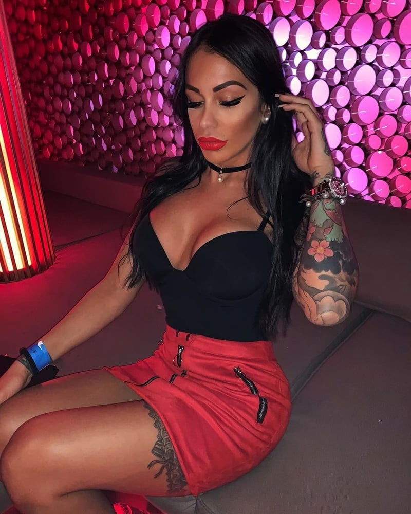 Iraya sexy Spanish bimbo slut with fake boobs DSL #91045152