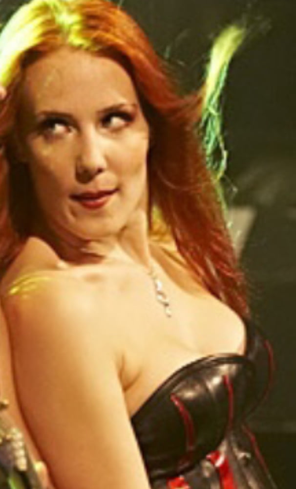 Simone Simons jerk material #98933539