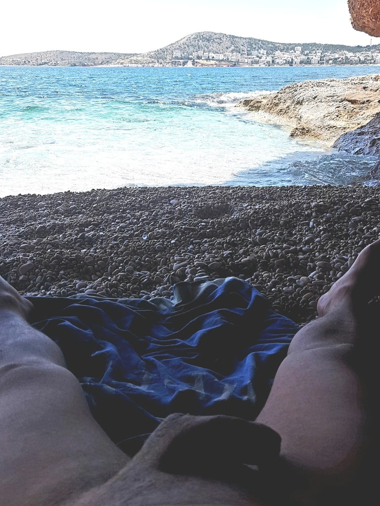 Spiaggia nuda greca 2020
 #97815548