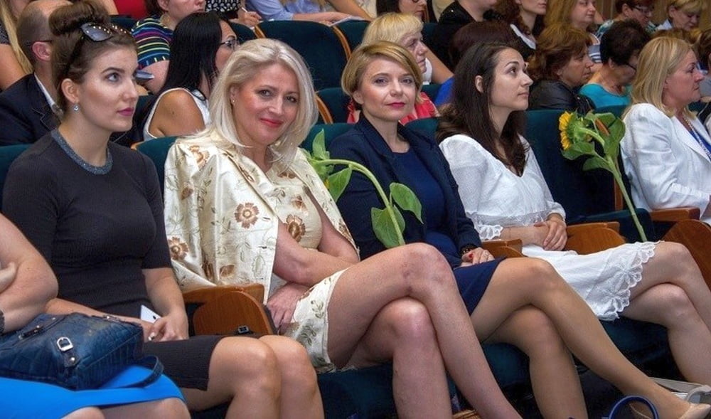 Matures Showing Legs in Audience #90101755