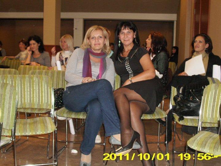 Matures Showing Legs in Audience #90102118