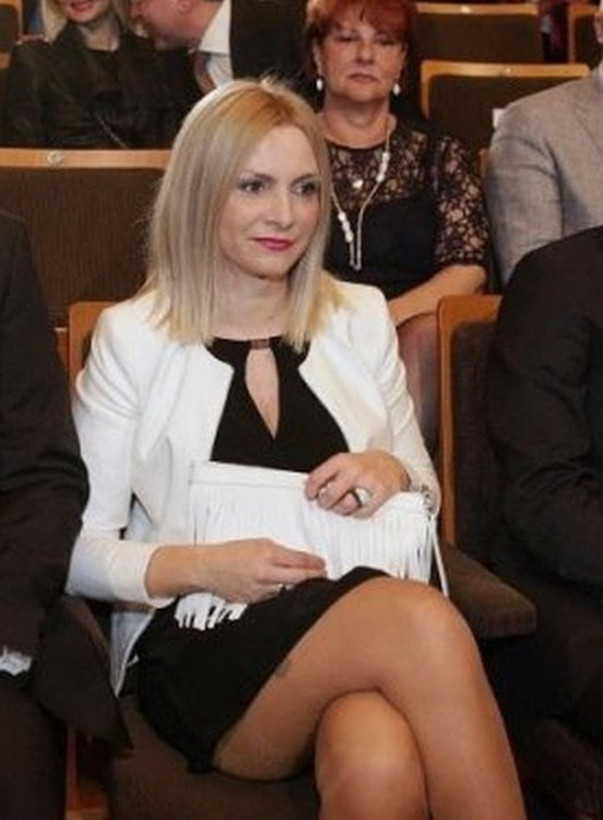 Matures Showing Legs in Audience #90102164