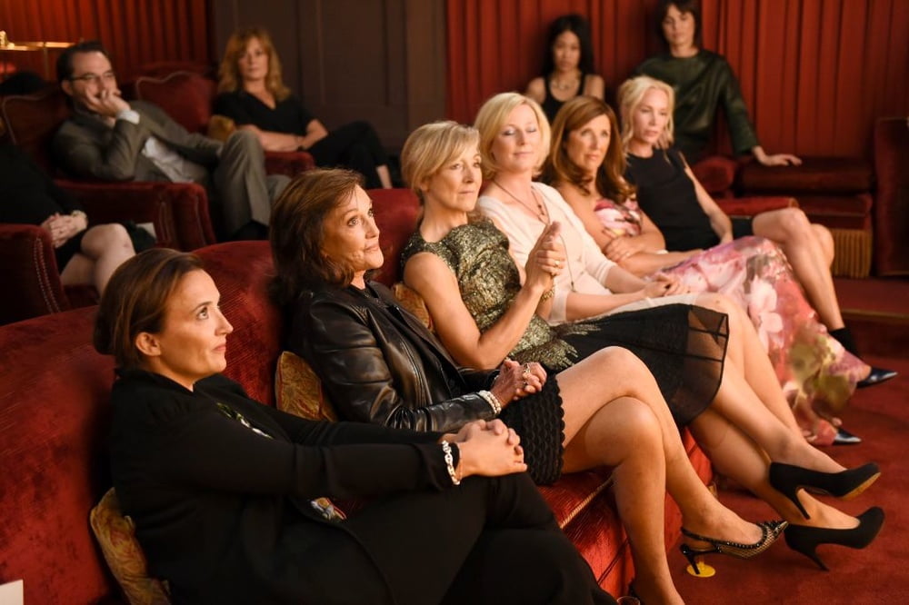 Matures Showing Legs in Audience #90102198