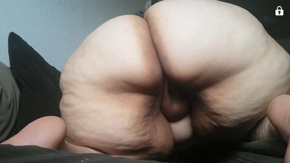 Kuh Muschi öffnen und sagen ahhhhhhhhhhh
 #94459726