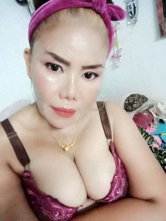 Janda tetek besar sexy
 #94675920