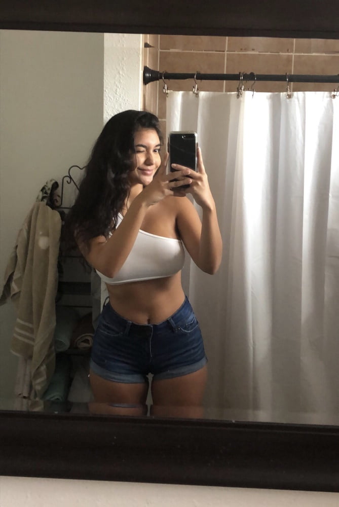 Latinas 64 #90514255