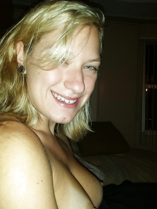 Hot Amateur schlank vollbusige blonde Frau Miranda zu genießen n repost
 #95355634
