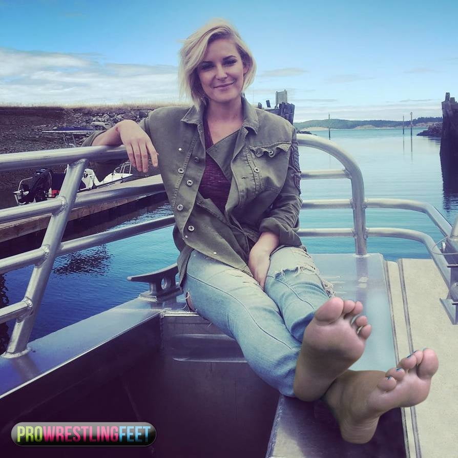 WWE Divas and Celebs Feet and Tickles Edits #92152752