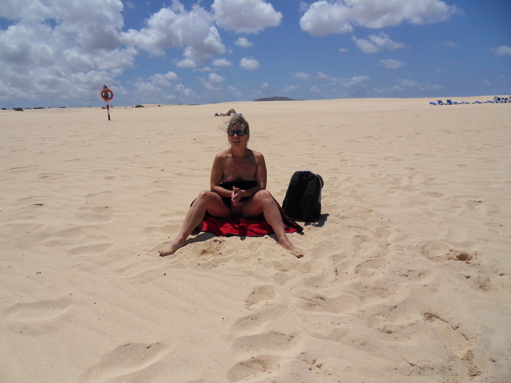 Lisa on vacation in Fuerteventura #95079288