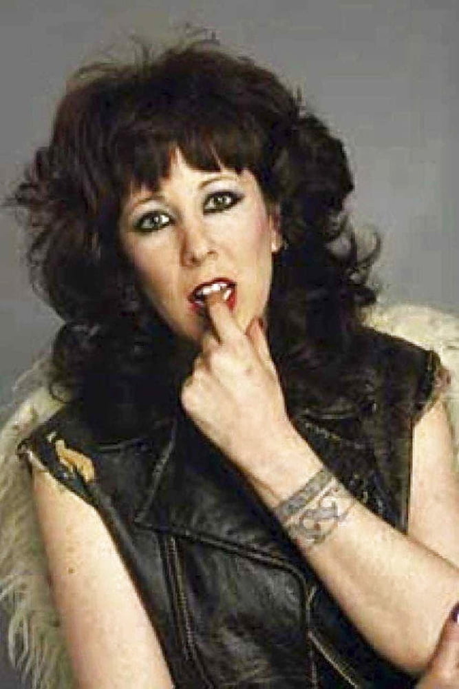 Annie sprinkle
 #98771009