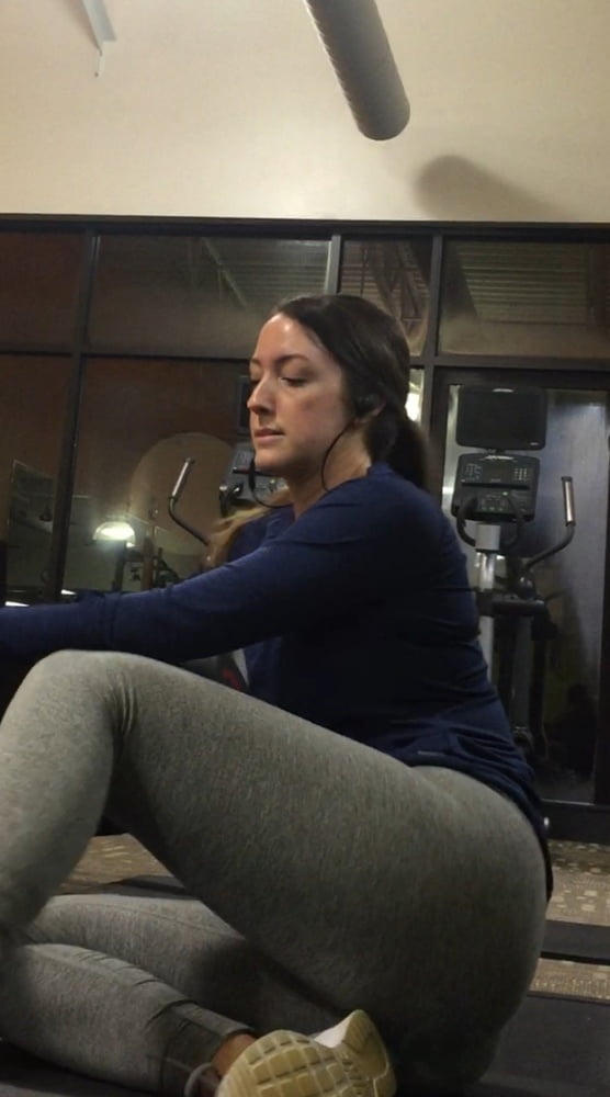 ジムの女性（私のではない
 #96059322