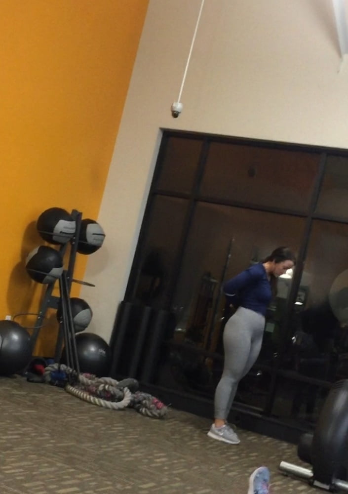 ジムの女性（私のではない
 #96059369