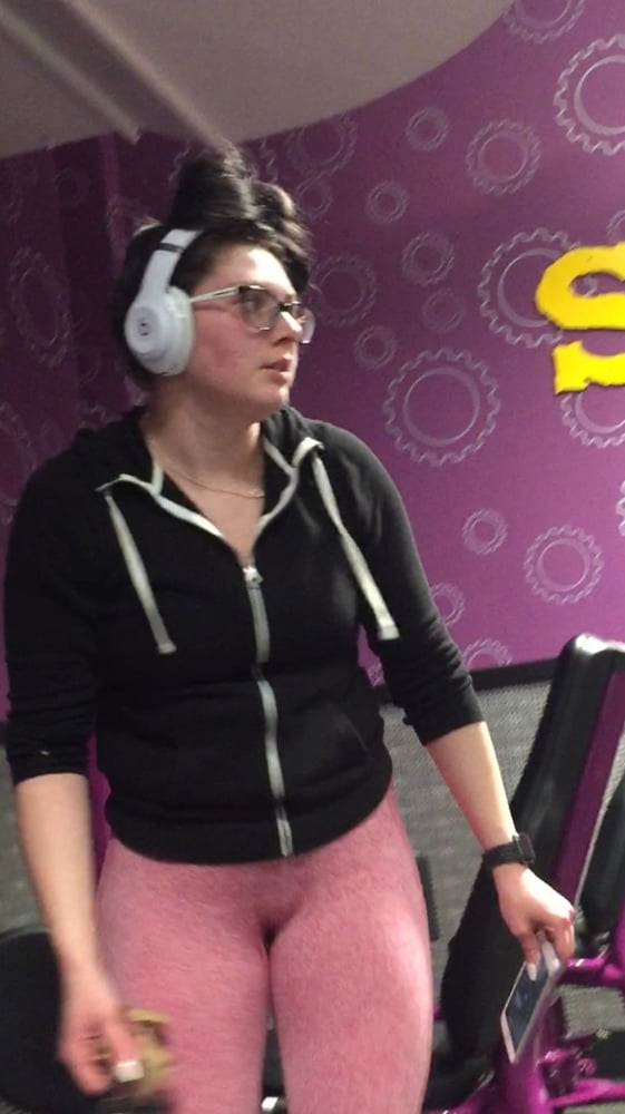 ジムの女性（私のではない
 #96059448