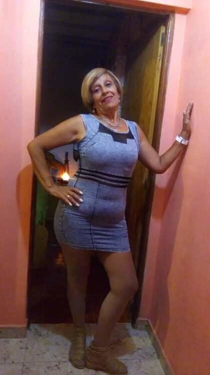 Vieja puta de facebook
 #97802787