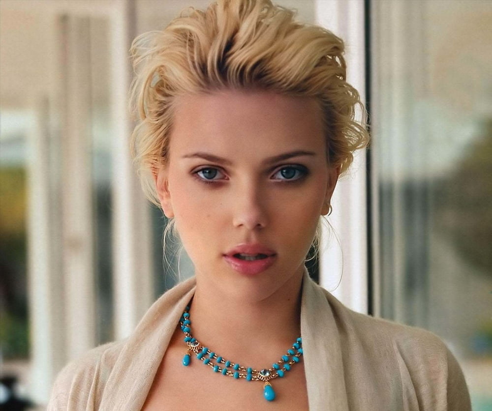 Scarlett johansson hot pics
 #105046947