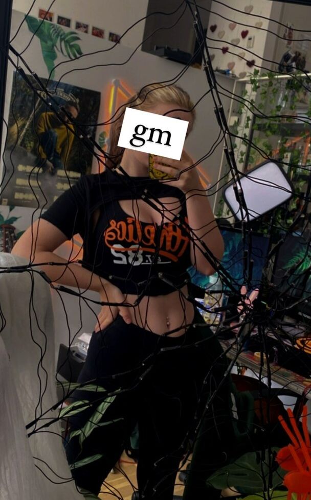 Proxyfox desnuda #109164285