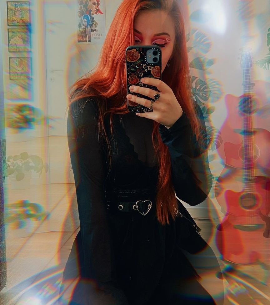 Proxyfox desnuda #109164313