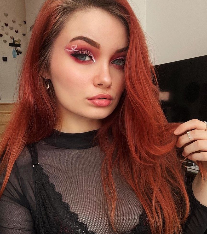 Proxyfox desnuda #109164315