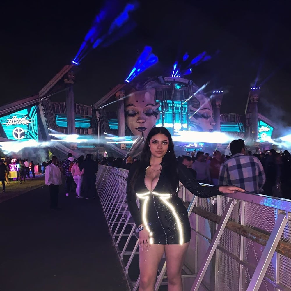 Prostitutas lindas tetudas y culonas prepago
 #81307453