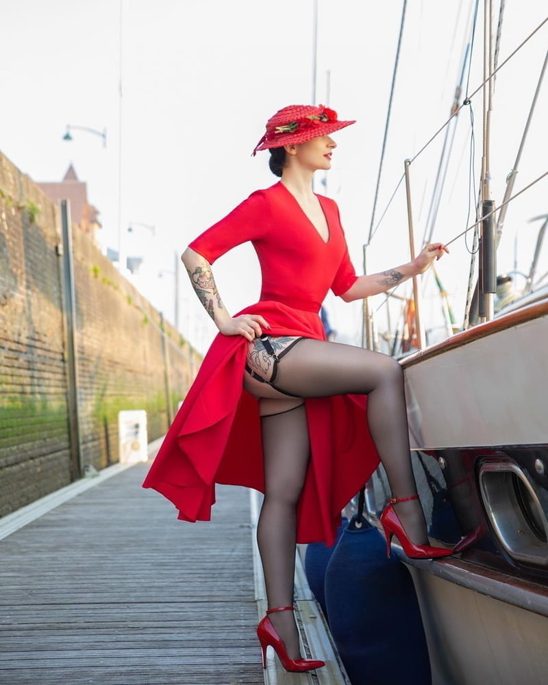 Hot sexy ladies 2
 #81267803