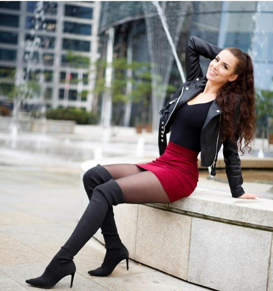 Hot sexy ladies 2
 #81267948