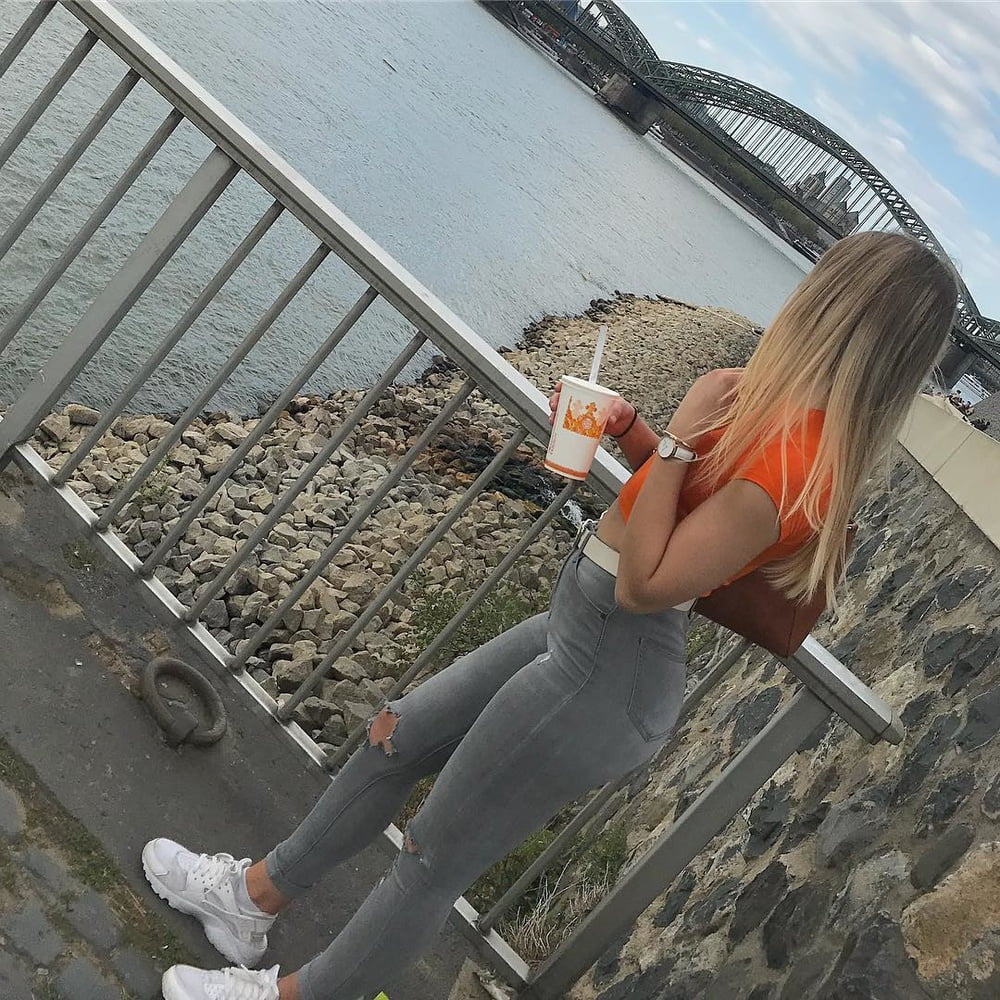 Amateur rubia 94
 #103187660