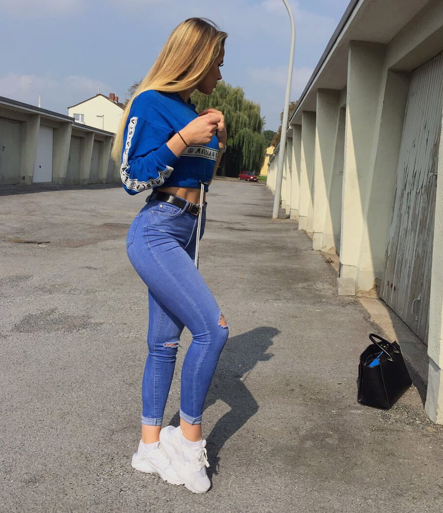 Amateur rubia 94
 #103187669