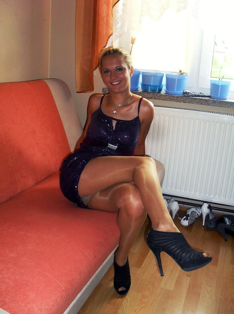 Mature in pantyhose, nylons, stockings, naylon corap 2 #101548470