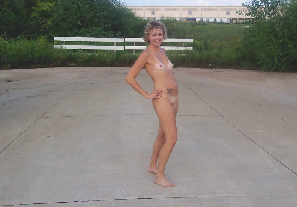 Frauen brauchen Exposition 818 - iowa milf
 #104561154