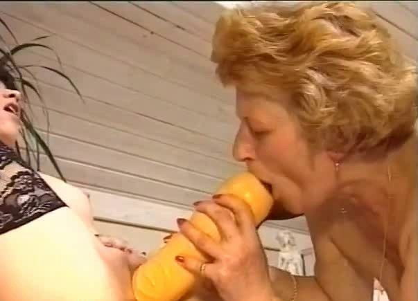 650. #granny #grandma #mature
 #106507485