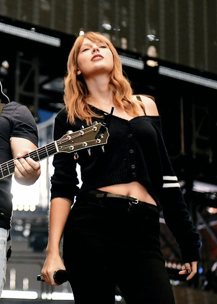 Taylor Swift #93777966