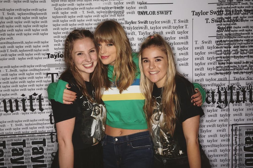 Taylor Swift #93777978