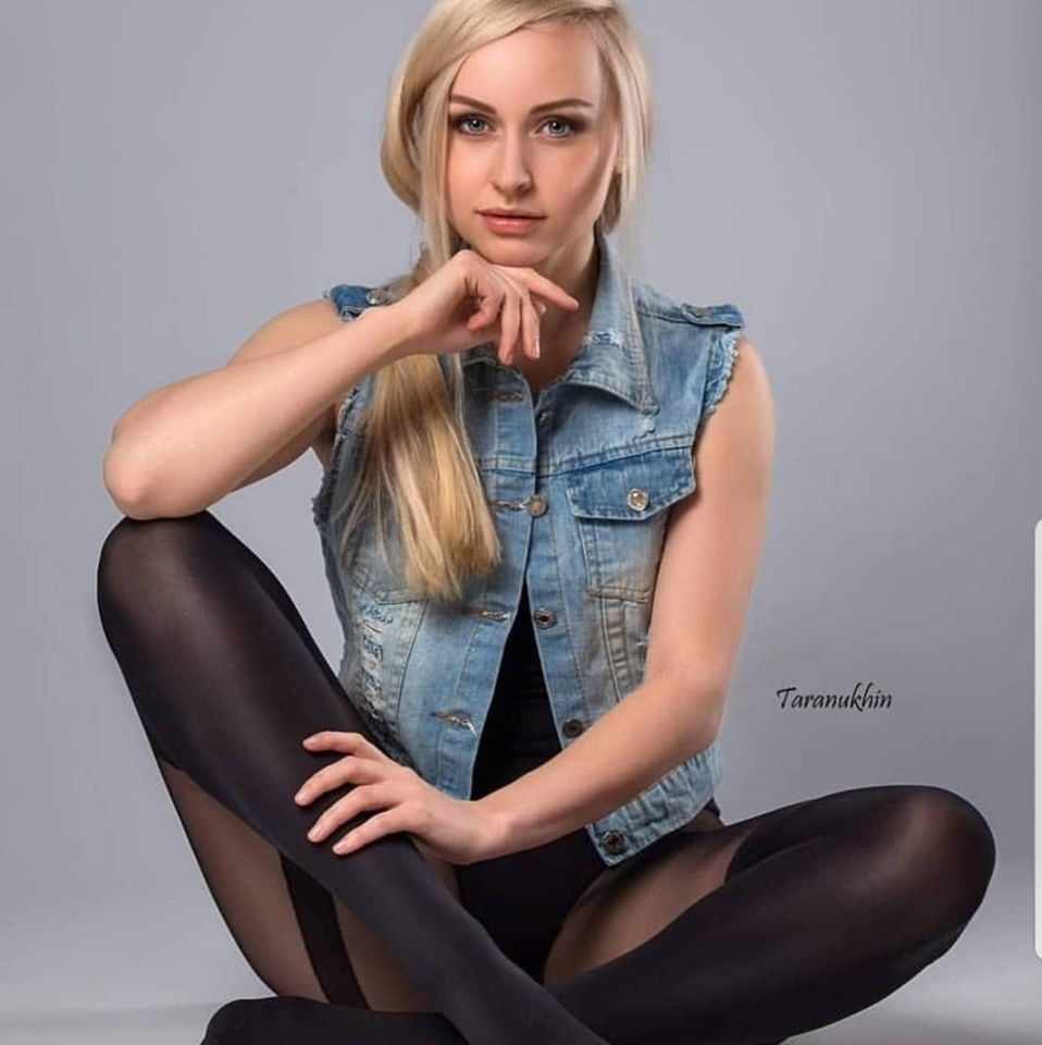 Evgenia europea sexy in collant collant di nylon gambe piedi #100418347