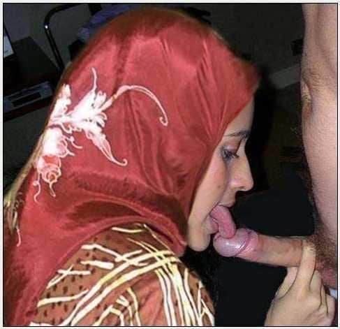 Wir mögen es, für Sie nackt zu sein 1
 #102715181