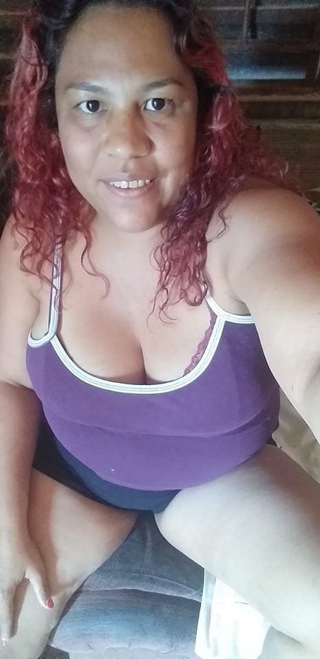 kamelia  santos #88187359