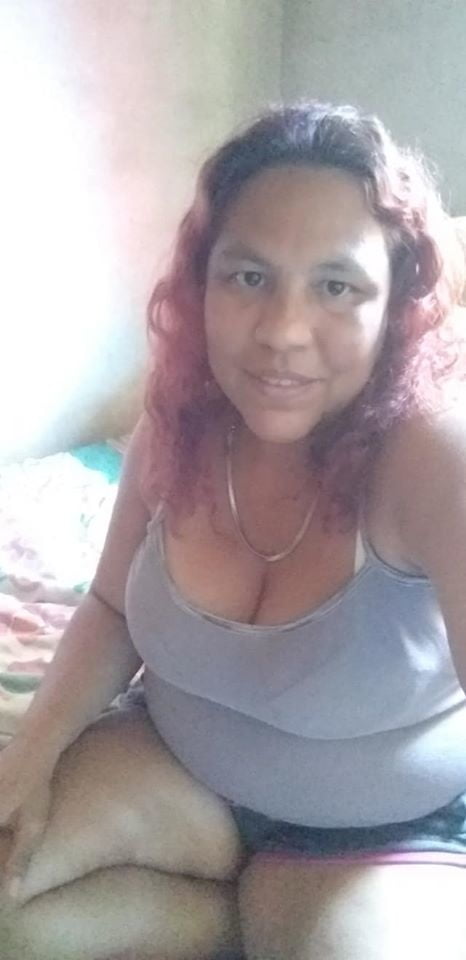kamelia  santos #88187394