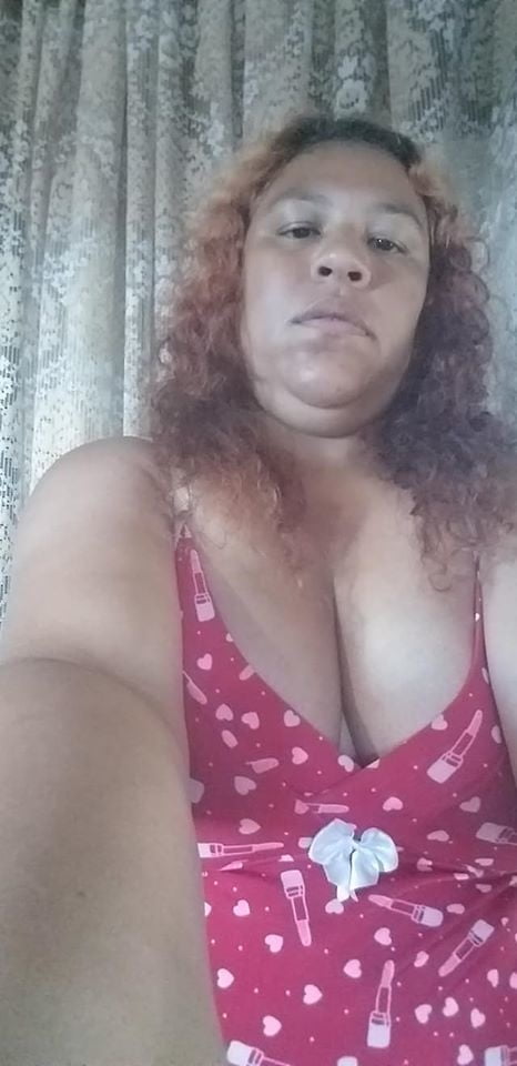 kamelia  santos #88187503