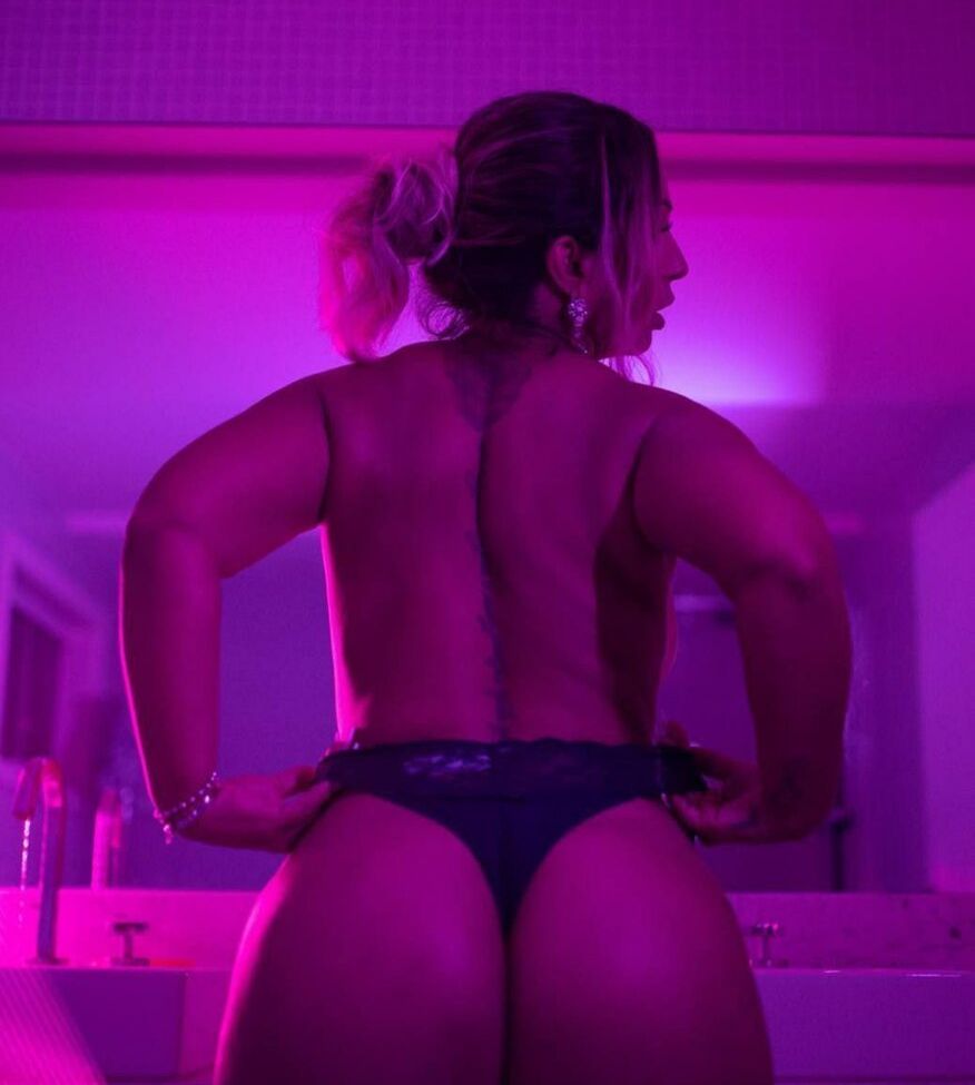 Valesca Popozuda nude #108661497