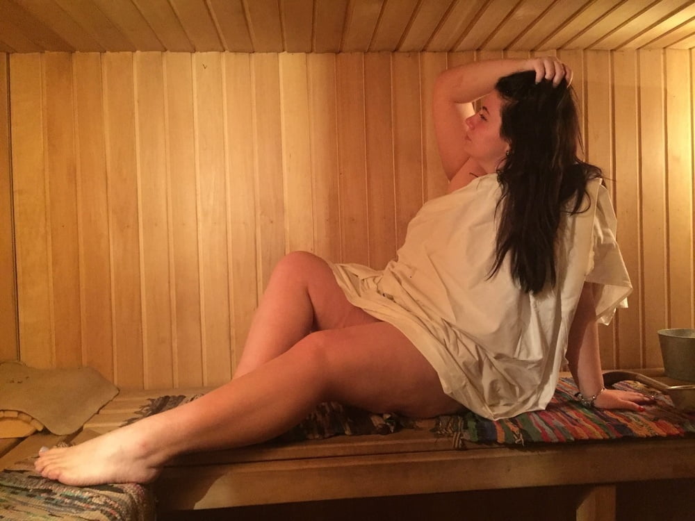 Sauna 1
 #93277317