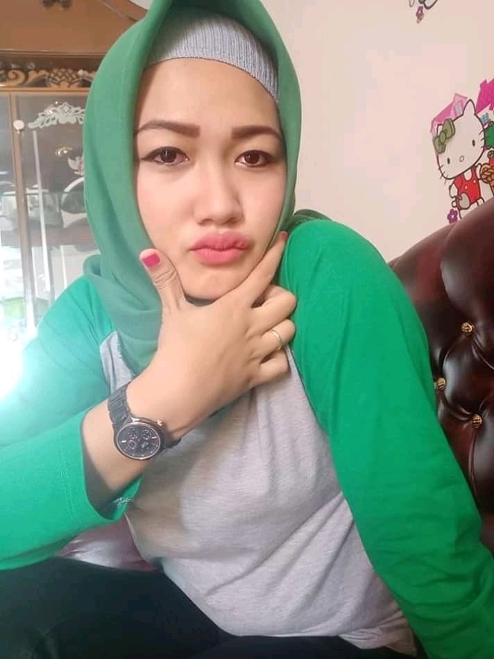 hijab tante binal #90309788