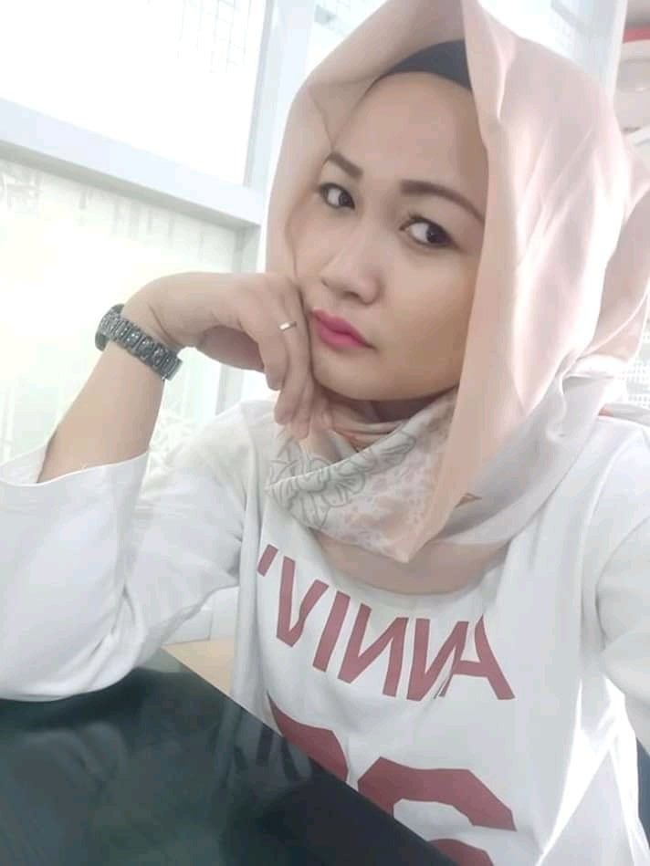 Hijab tante binal
 #90309793