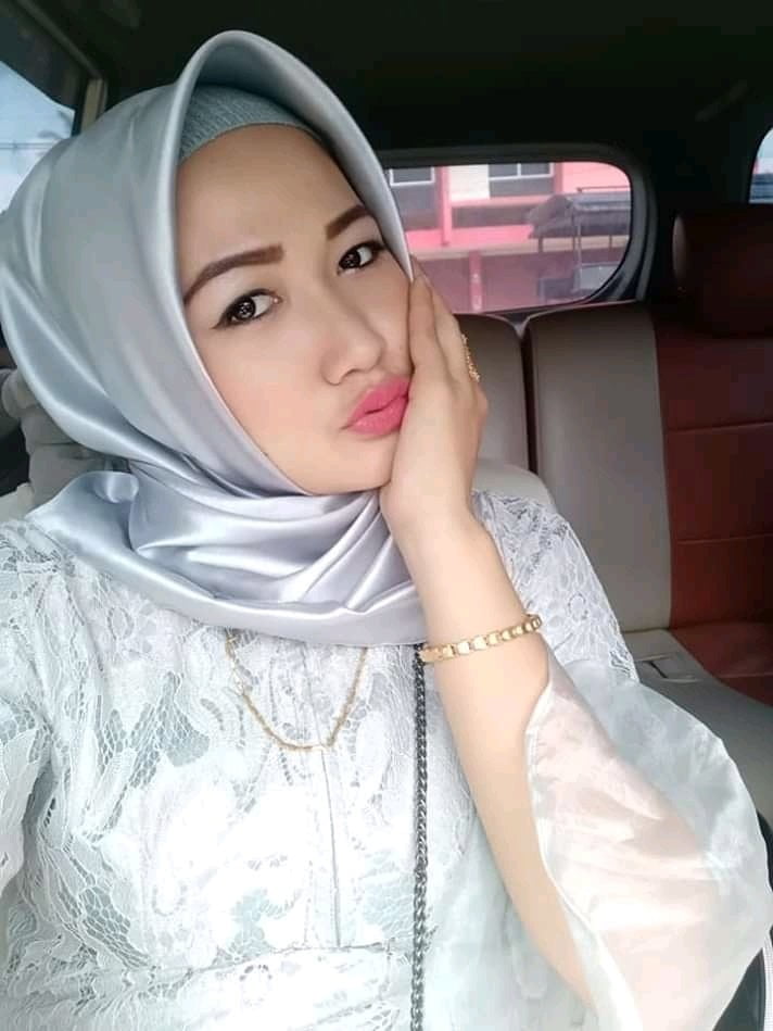 Hijab tante binal
 #90309805