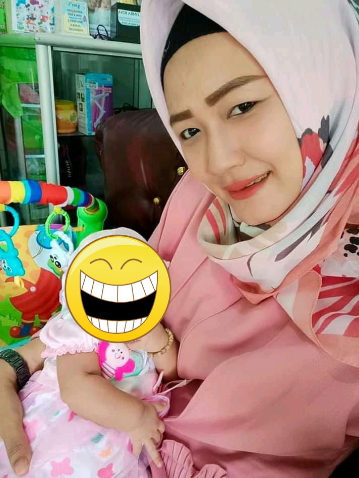 Hijab tante binal
 #90309854