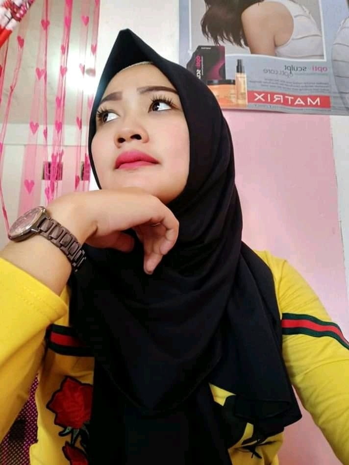 Hijab tante binal
 #90309898