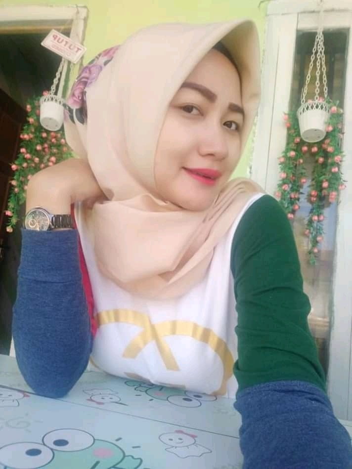 Hijab tante binal
 #90309907