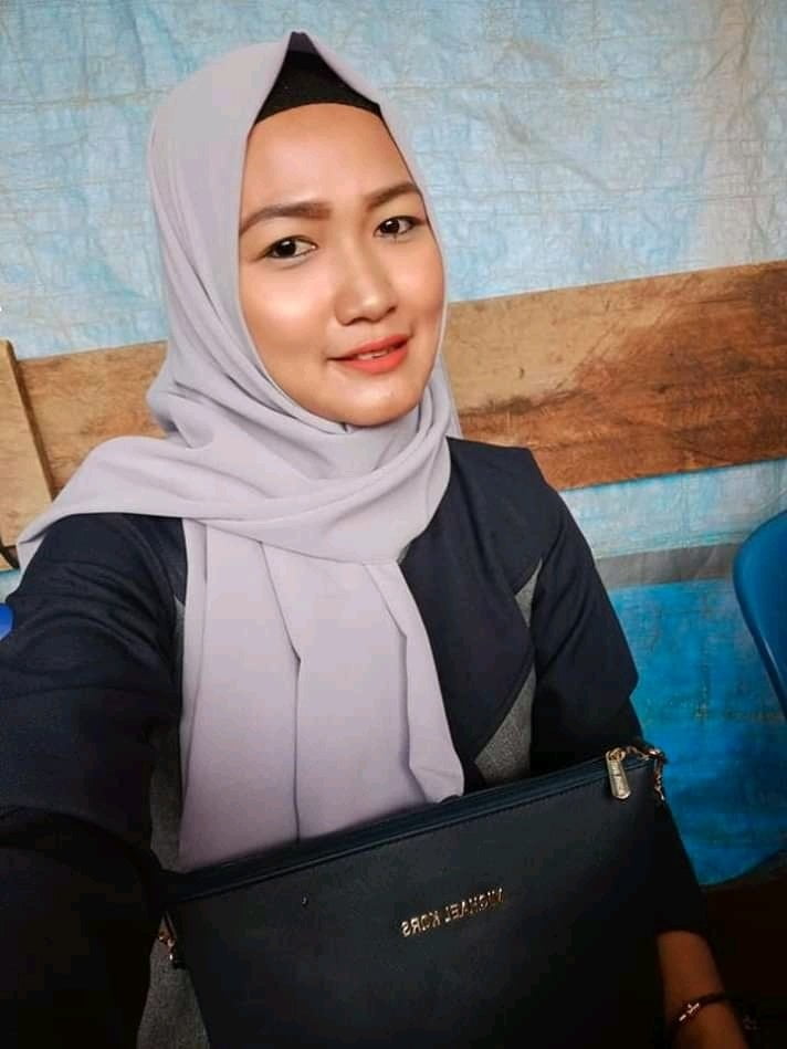 Hijab tante binal
 #90309939