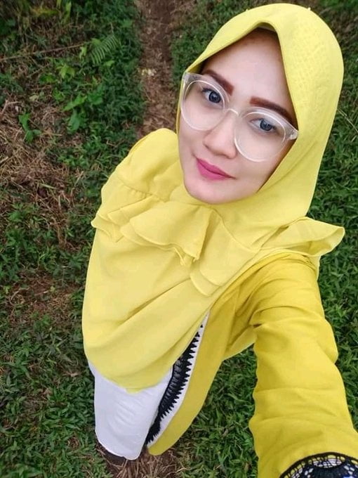 hijab tante binal #90309965