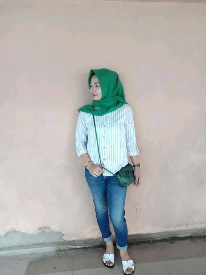 hijab tante binal #90310000