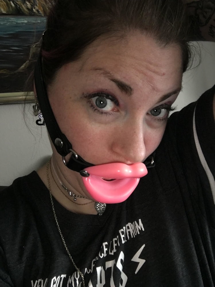 Dumb Fuckpig goes further down the rabbit hole #89628690