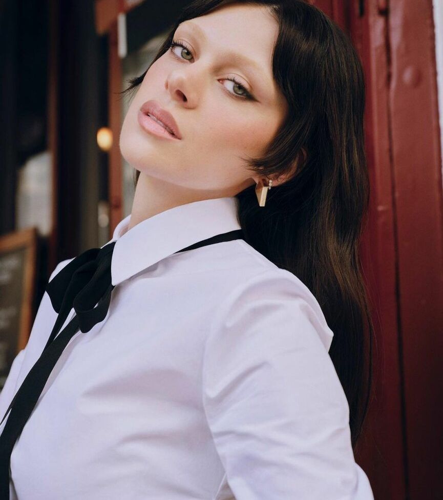 Nicola Peltz nackt #108310102